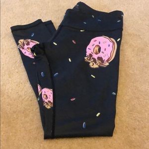 Beast worx x feedmefighhtme skull donut leggings